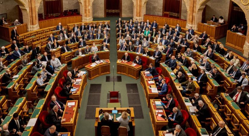 Napirend előtti felszólalások: többet beszéltek a niceai zsinatról, mint a Lex Láncziról