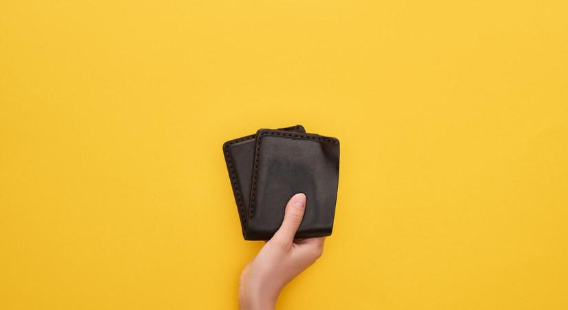 Közel félmillió forint a nettó átlagkereset