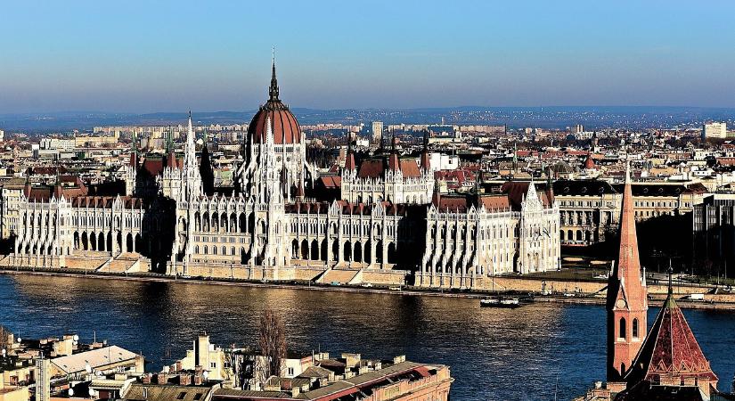 Alkotmánybírók, veszélyhelyzet, átláthatóság: fontos napirendek az országgyűlés előtt