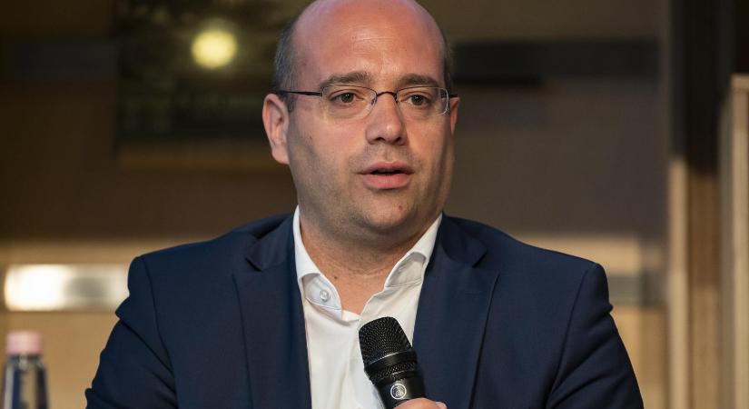 Mráz Ágoston Sámuel elmondta, hogy a Nézőpont három nap alatt állította össze tanulmányát az ukrán propagandáról