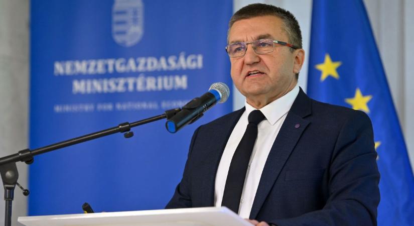 Czomba Sándor: a kormány célja a fogyasztás további élénkítése