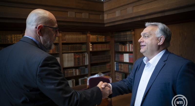Orbán Viktor Kelemen Hunorral, a Romániai Magyar Demokrata Szövetség elnökével tárgyalt
