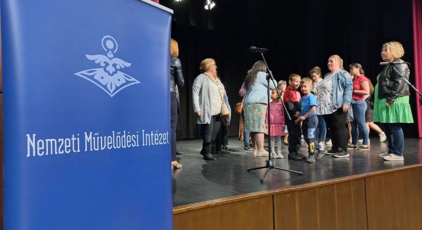 Művészeti tehetségek ünnepe Sárbogárdon