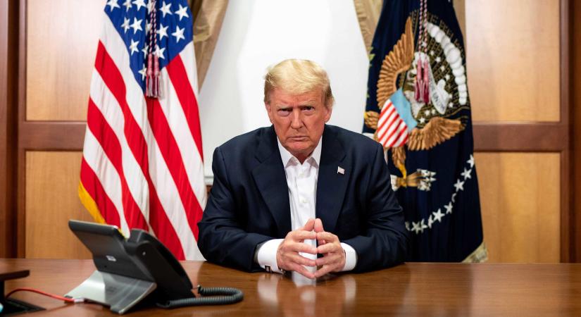 Donald Trump aláírta az online zsarolás és kizsákmányolás elleni törvényt