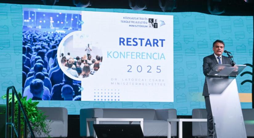 Latorcai Csaba: Vidéken is fejleszteni kívánjuk a konferenciaturisztikai képességeket