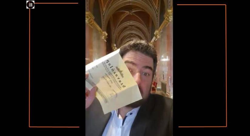 Itt a ‘visszanemtérő’! Licitáljon ‘az utolsó Orbán-kormány alkotmánybíró-választásának szavazólapjára’