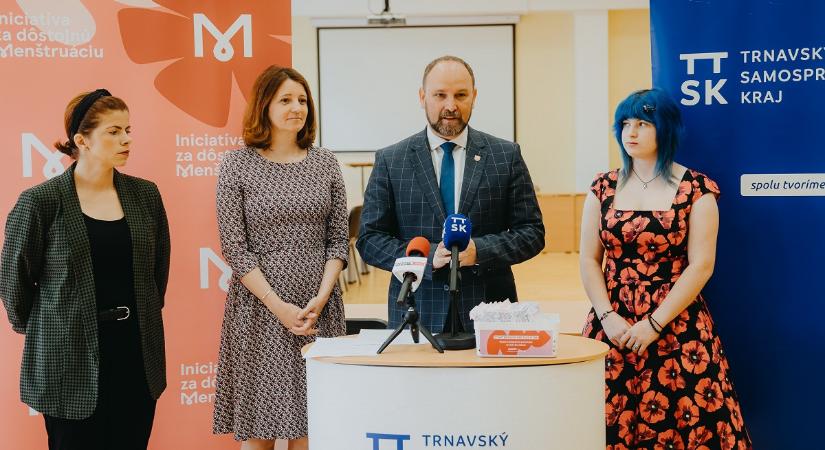 Nagyszombat megye csatlakozott a Méltóságteljes menstruációért kezdeményezéshez