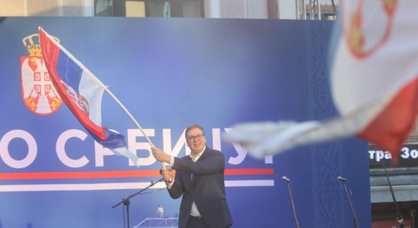 Politológus: Vučić menekül a választásoktól, nem mer kiállni az egyetemistákkal