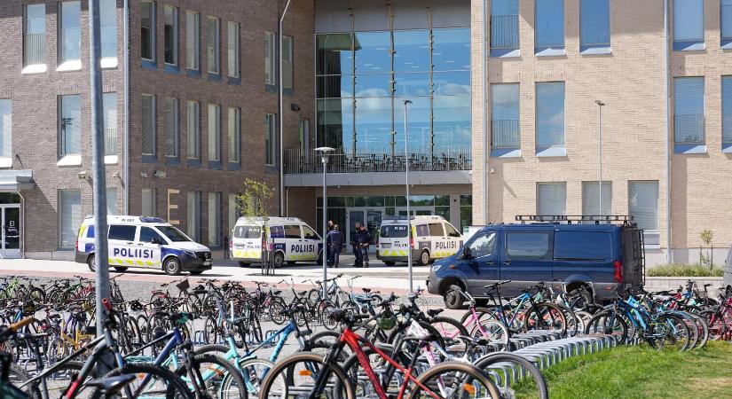Három diákot késelt meg egyik társuk egy finnországi iskolában