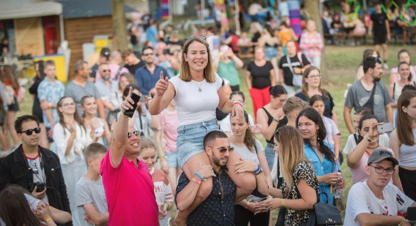 Jobbnál jobb programokkal készül Hajdúszoboszló, érdemes felírni a dátumokat! – videóval