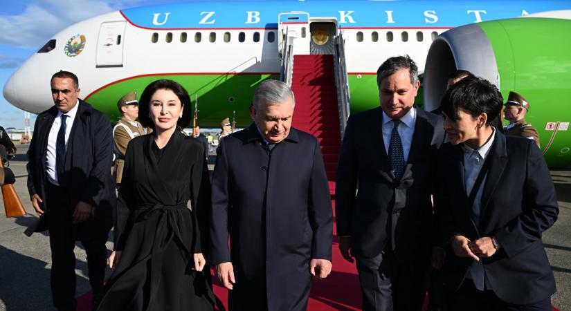 Tiborczcal, Hernádival, Jellinek Dániellel is üzletelne az üzbég elnök