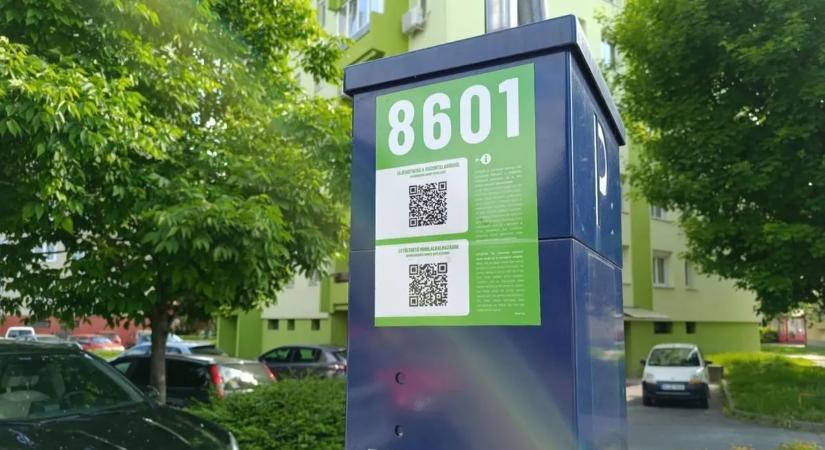 Új trükkel verik át az autósokat a Balatonnál – így védekezhet ellene!