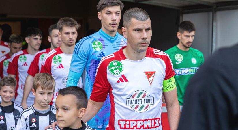 Miért Juventus-mezes gyerekek kísérték a Loki játékosait?