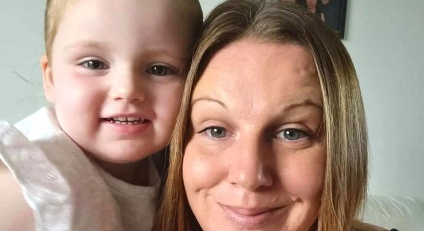 14 mágnest nyelt le a 2 éves angyalarcú Rebecca: „Az emlék soha nem fog elhalványulni”