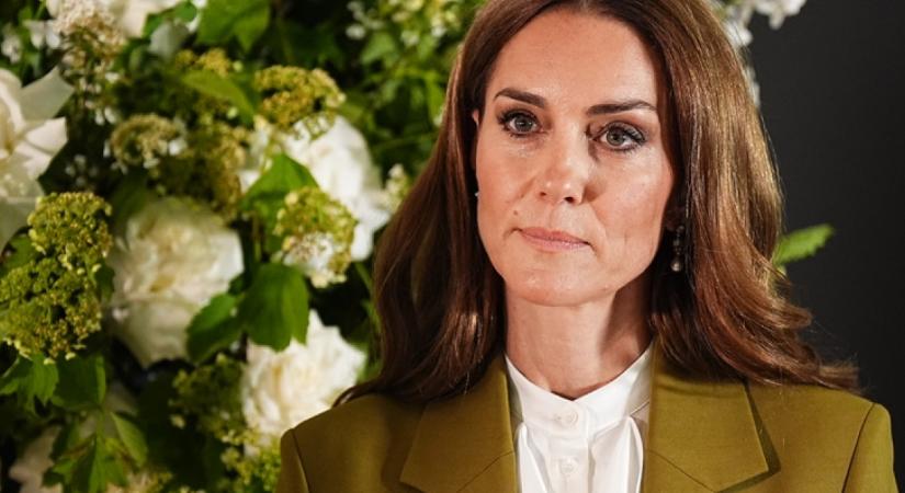 Katalin ruhájával üzent Meghannak: a hercegné csinos szettje titkos jelentéssel bír