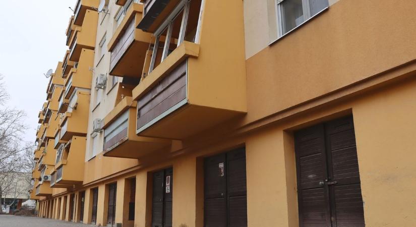 Begyűrűzött Egerbe az erkélybűnözés: nagyon durva, mit próbáltak meg elvinni, fotón a bizonyíték