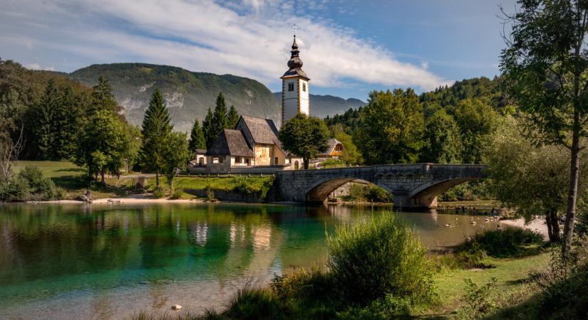 Vadvirágünnep a Triglav Nemzeti Parkban, Bohinjban