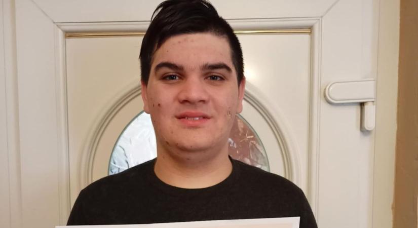Csodagyerek a győri autista fiatalember, amit a zenével tesz arra más nem képes