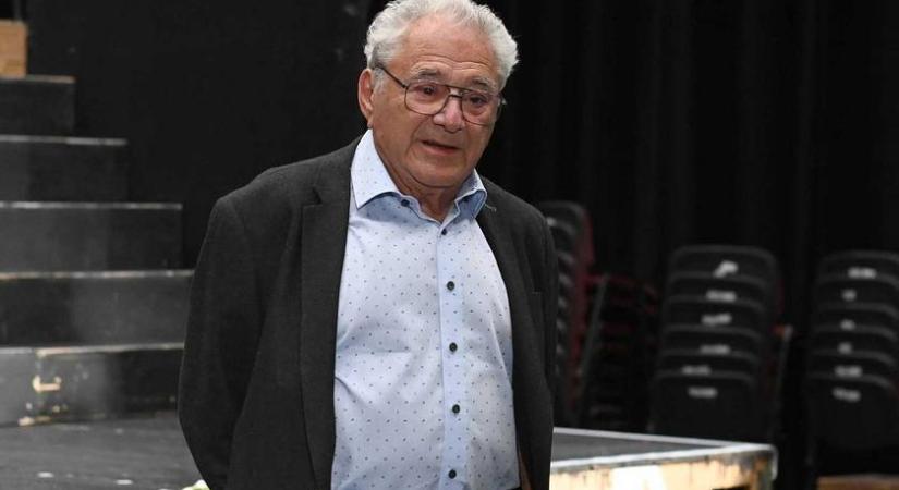 A 93 éves Szinetár Miklós visszavonul: egészségügyi állapota miatt nem rendez többé