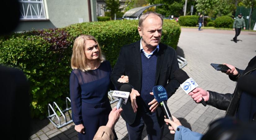 Donald Tusk lengyel miniszterelnök kormányátalakítást jelentett be
