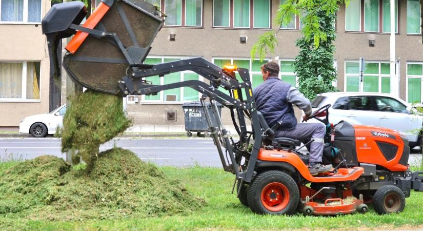 Gőzerővel zajlanak a városi munkálatok Szolnokon