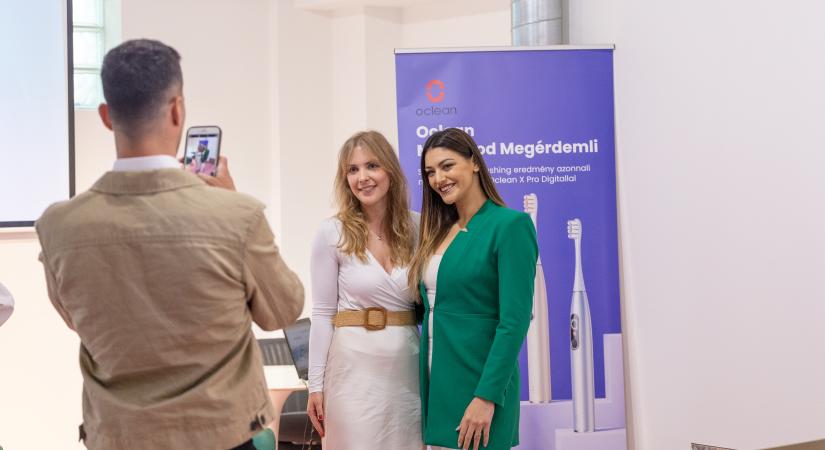 Így tanítja meg a gyermekeit a tudatos szájápolásra Kulcsár Edina