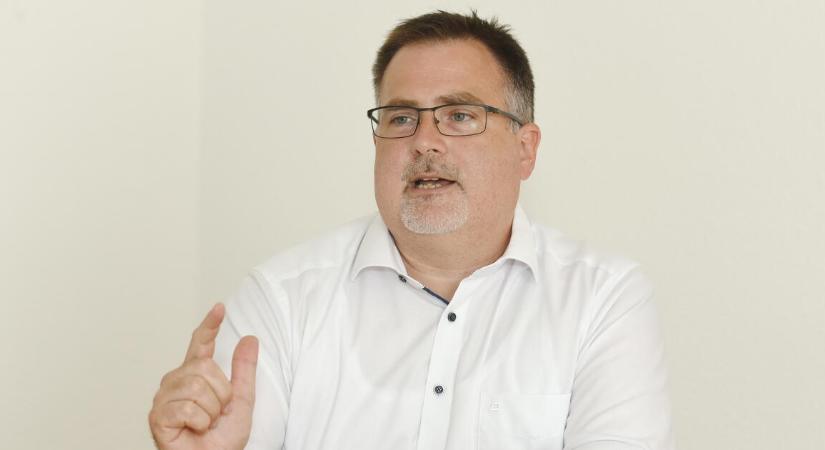 „Számításokkal megalapozott” a költségvetési tervezet a számvevőszék elnöke szerint