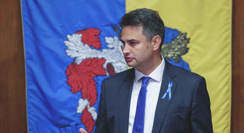 Márki-Zay Péter becsületet sértett, most otthonát fenyegeti az árverezés, követőinél kuncsorog