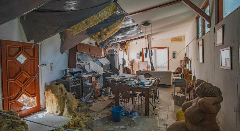 Elképesztő fotók – Így néz ki az egykori bűnöző elhagyatott háza! (galériával)