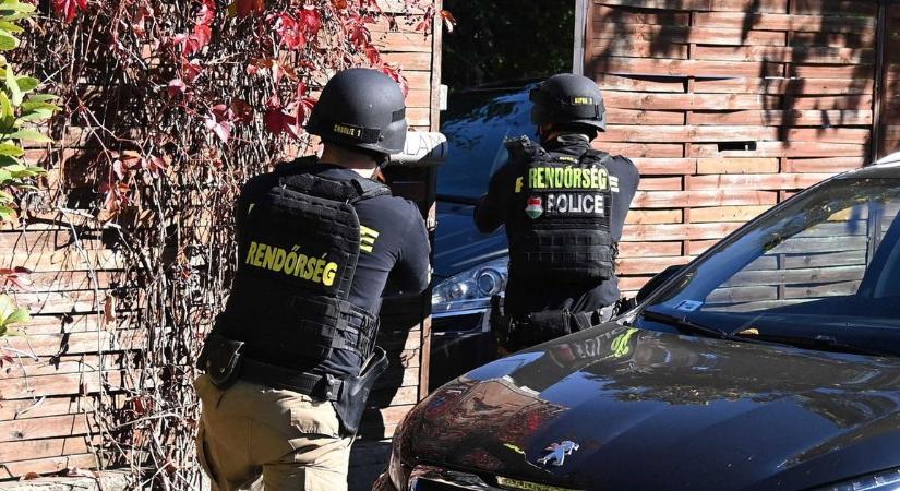Rossz lányt rendelt a rosszlányok oldaláról a tolnai nyugdíjas – olyan csúnya ügybe keveredett, ami mindenkinek tanulságul szolgálhat!