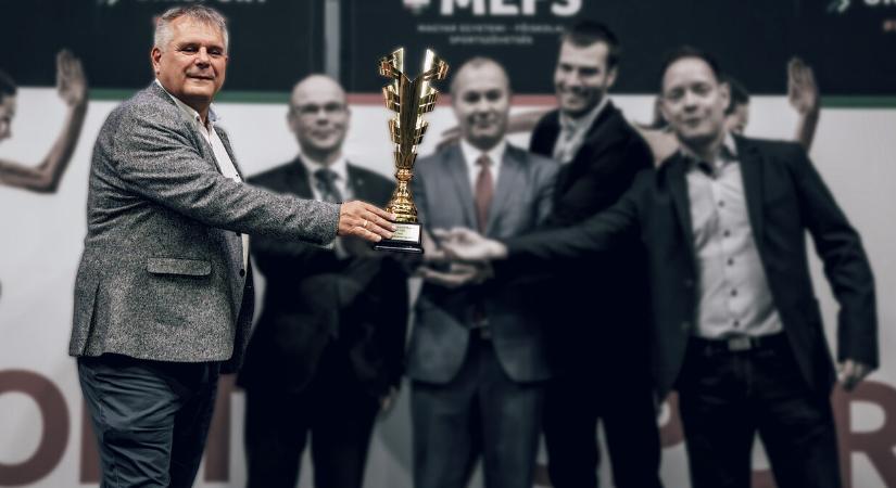 Érzelmekkel teli sorokkal búcsúzott Hári József, 60 évesen mondott fel
