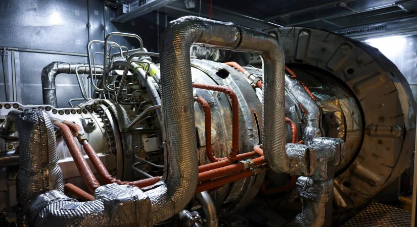 Csaknem 30 ezer háztartást kiszolgáló gázturbina készült el az észak-budai fűtőerőműben