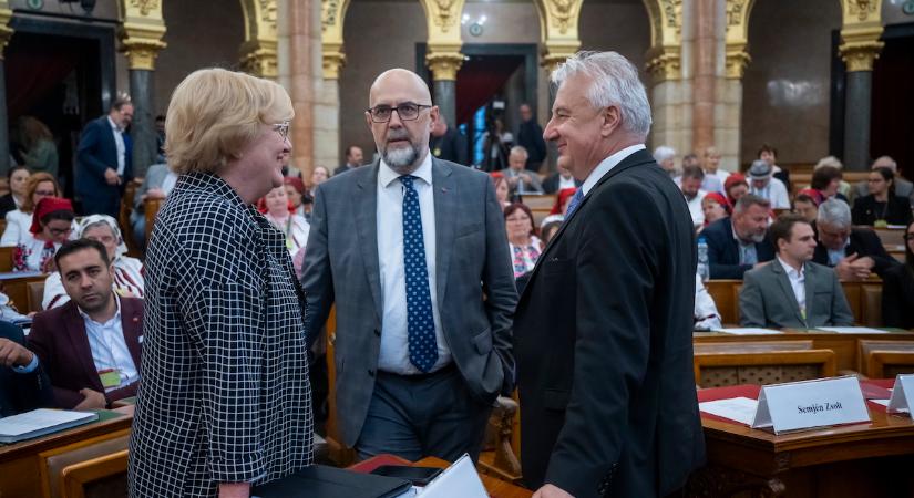 Semjén Zsolt: A magyarság integráns, sajátos részét képezi a csángóság