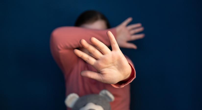 Rekordszámú, 2,5 millió gyermekkel szembeni szexuális bántalmazást ábrázoló felvétel eltávolítását kezdeményezték tavaly világszerte
