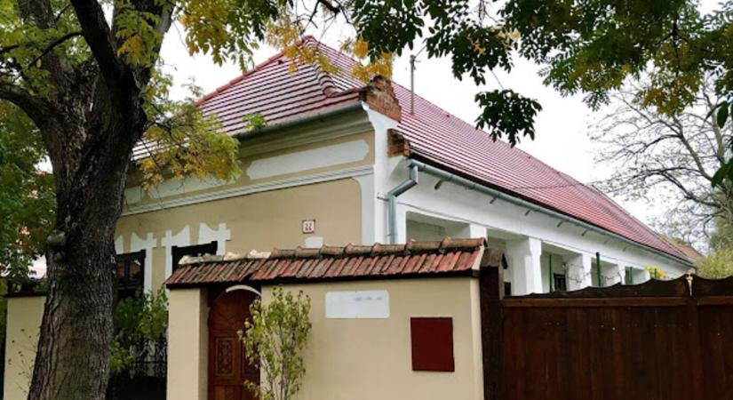 Forrong a gútai közélet: elfajult az ellentét a Magyar Asszonyok Ligájának egy része és a városvezetés között