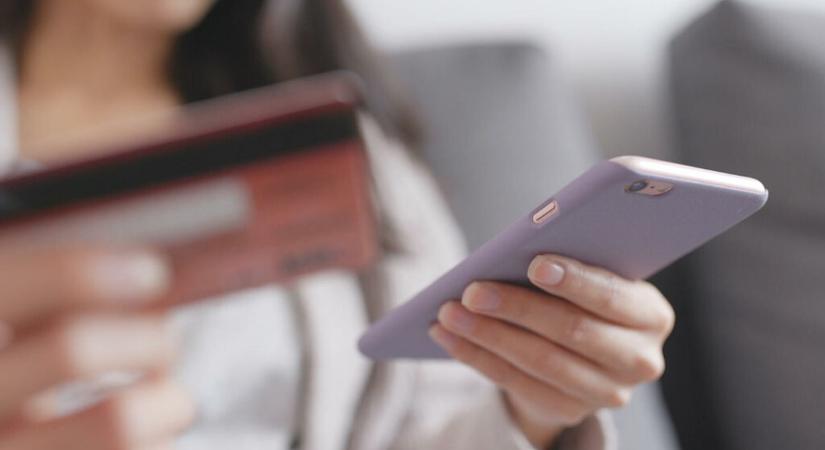 Kárpátalján a csalók adóhatósági dolgozónak adják ki magukat és pénzt követelnek