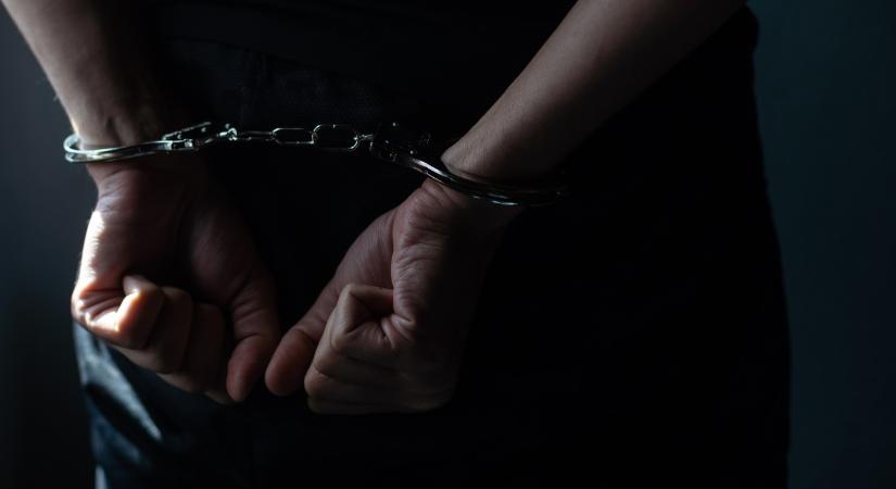 Feltételezett szélsőjobboldali terroristasejtre csaptak le a rendőrök Németországban