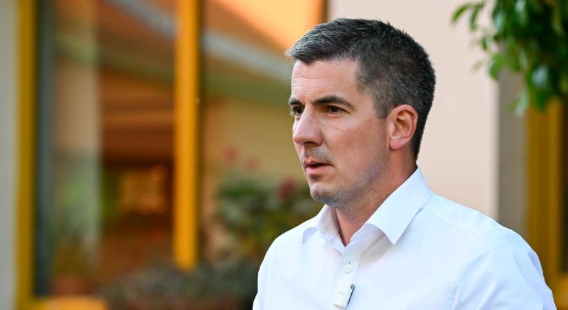 Dübörög a liberális álhírgyártás