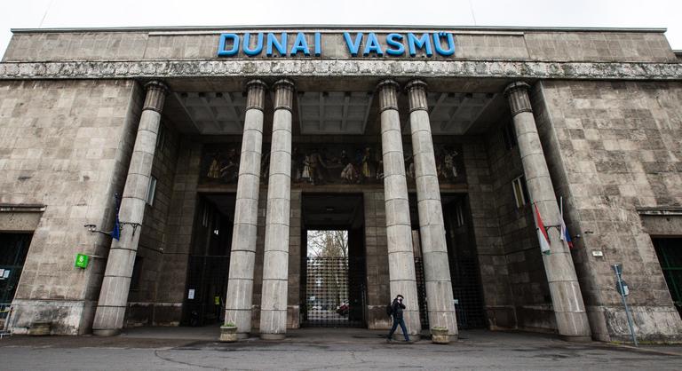 728 milliárd forintos adósságot hozott össze a Dunaferr