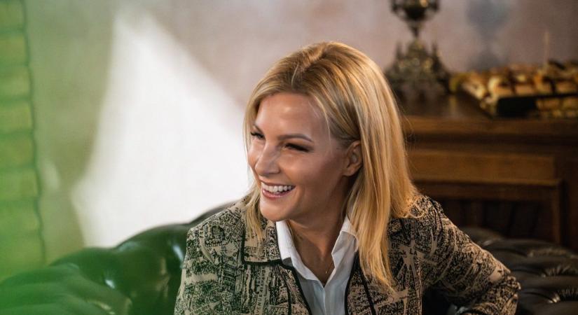 Várkonyi Andrea azzal büszkélkedett, hogy az alapítványa két év alatt összesen 50 millió forinttal segítette a veszélyeztetett fiatalokat