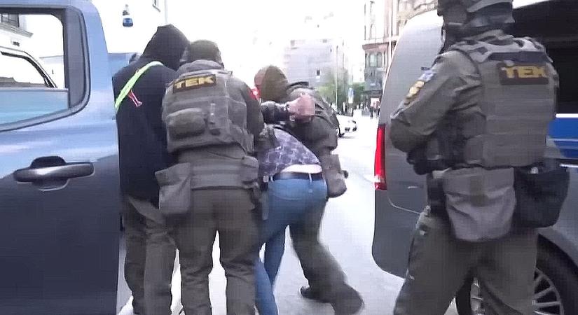 Szijjártó Péter: Ez fenyegetés és komolyan is vesszük! – Letartóztattak egy kémkedéssel is gyanúsított ukrán férfit
