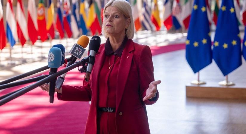 Ausztria hivatalosan is csatlakozik az Európai Unió védelmi uniójához