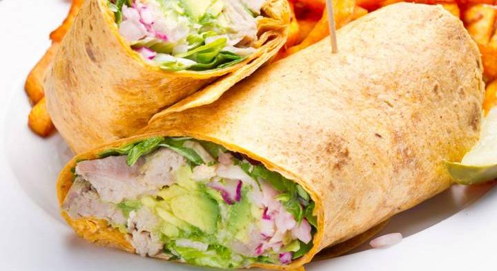 Tonhalas-avokádós wrap: rohanós hétköznapokra is ideális