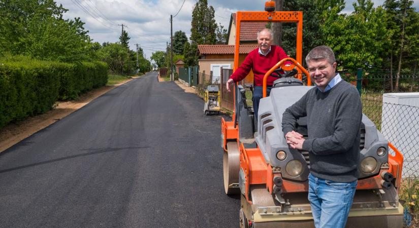 Aszfaltot kapott az Almáskerti utca