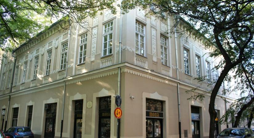 Hangszerkiállítás a Zeneiskolában