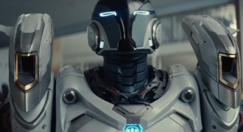 "Ő nem Tony Stark" - A Vasszívet játszó színésznő kifejtette, miben lesz más a karaktere Robert Downey Jr.-éhoz képest, akihez többen is hasonlítják