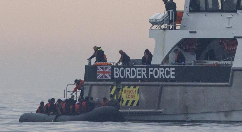 Migránsstop Nagy-Britanniában - Szakértő: az új szabályozás szinte minden területet lefedne