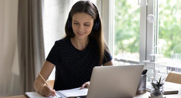 Több home office munkalehetőség nyílt az elmúlt egy évben, mint az azt megelőzőben