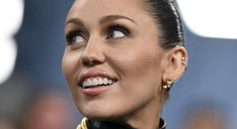 Miley Cyrus szomorú vallomást tett, ilyen egészségügyi problémával küzdött