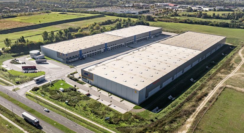 Új csarnokkal bővült a WING fejlesztésében álló East Gate PRO Business Park
